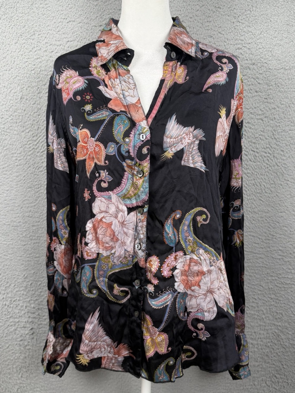 Cino Top Womens Medium Black Floral Paisley Button Long Sleeve Artsy Preppy